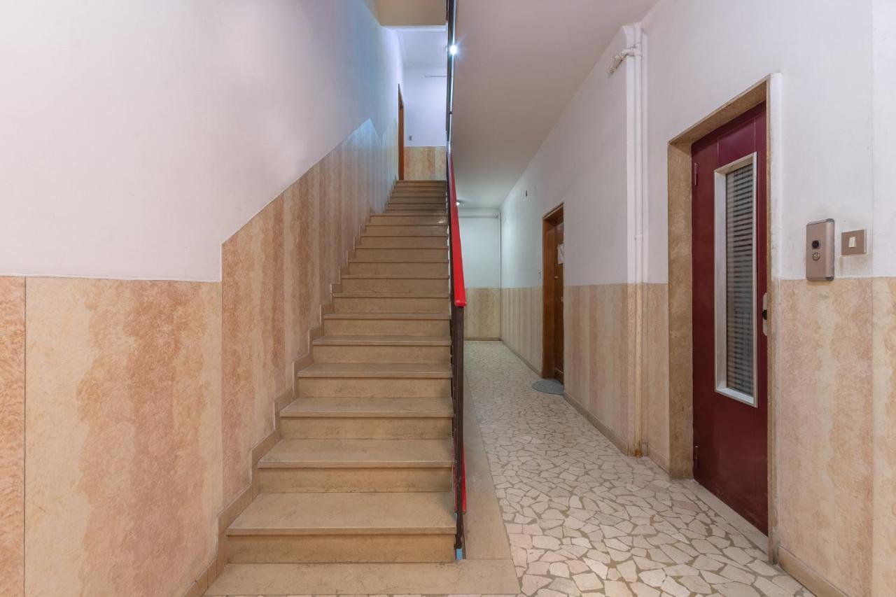 A 500 Mt Dalla Certosa Apartment بولونيا المظهر الخارجي الصورة