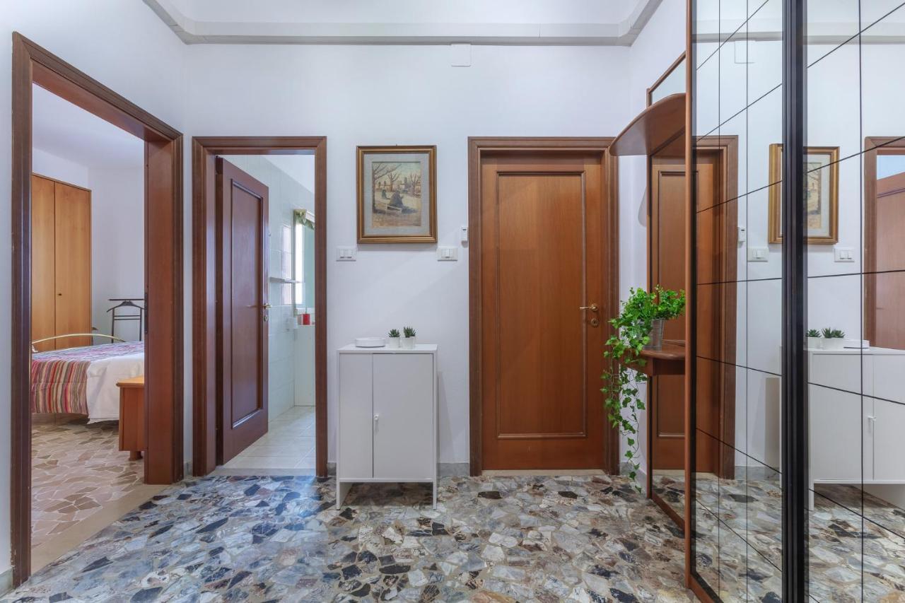 A 500 Mt Dalla Certosa Apartment بولونيا المظهر الخارجي الصورة