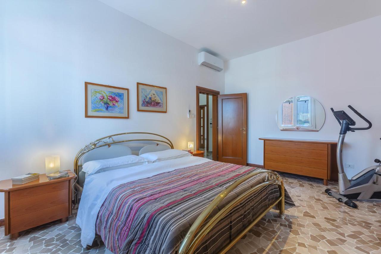 A 500 Mt Dalla Certosa Apartment بولونيا المظهر الخارجي الصورة
